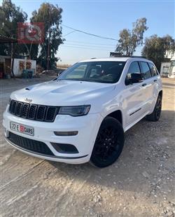 جيب جراند شيروكي